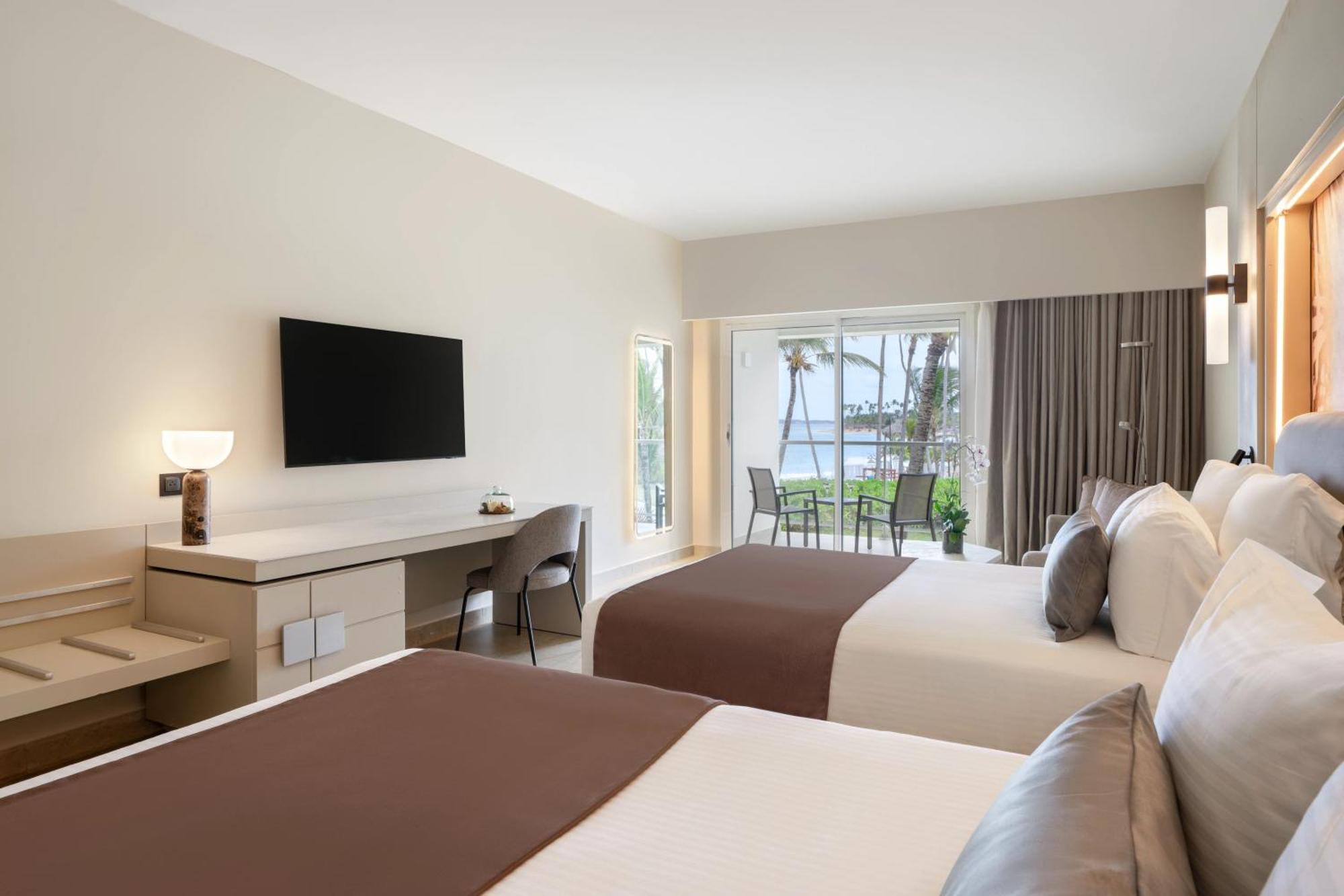 Xhale Club Junior Suite Partial Ocean View Double